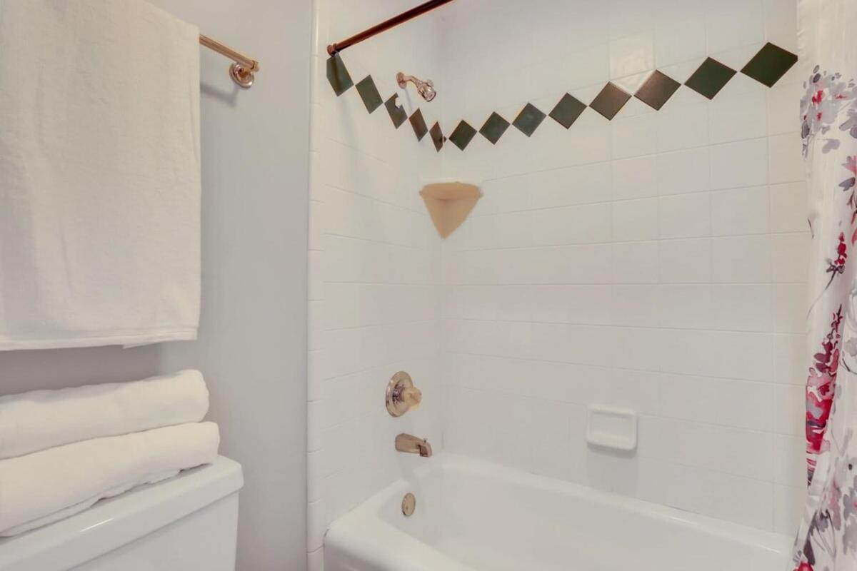 Eagle'S Nest - Spacious Loft Downtown - Near Gsu 스테이츠보로 외부 사진