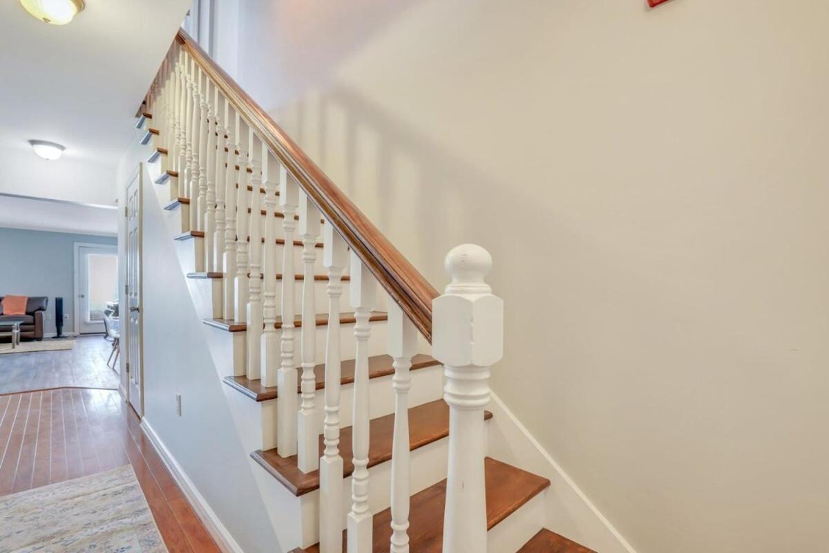 Eagle'S Nest - Spacious Loft Downtown - Near Gsu 스테이츠보로 외부 사진