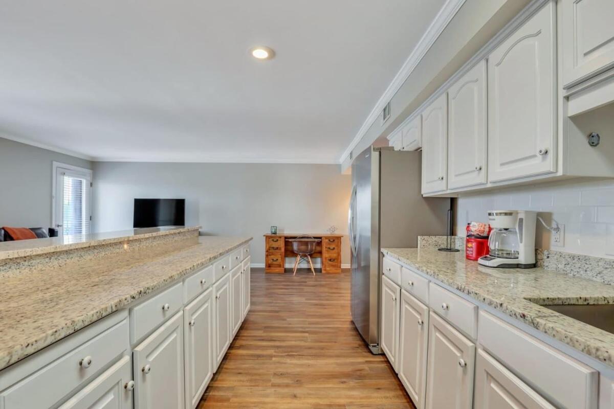 Eagle'S Nest - Spacious Loft Downtown - Near Gsu 스테이츠보로 외부 사진